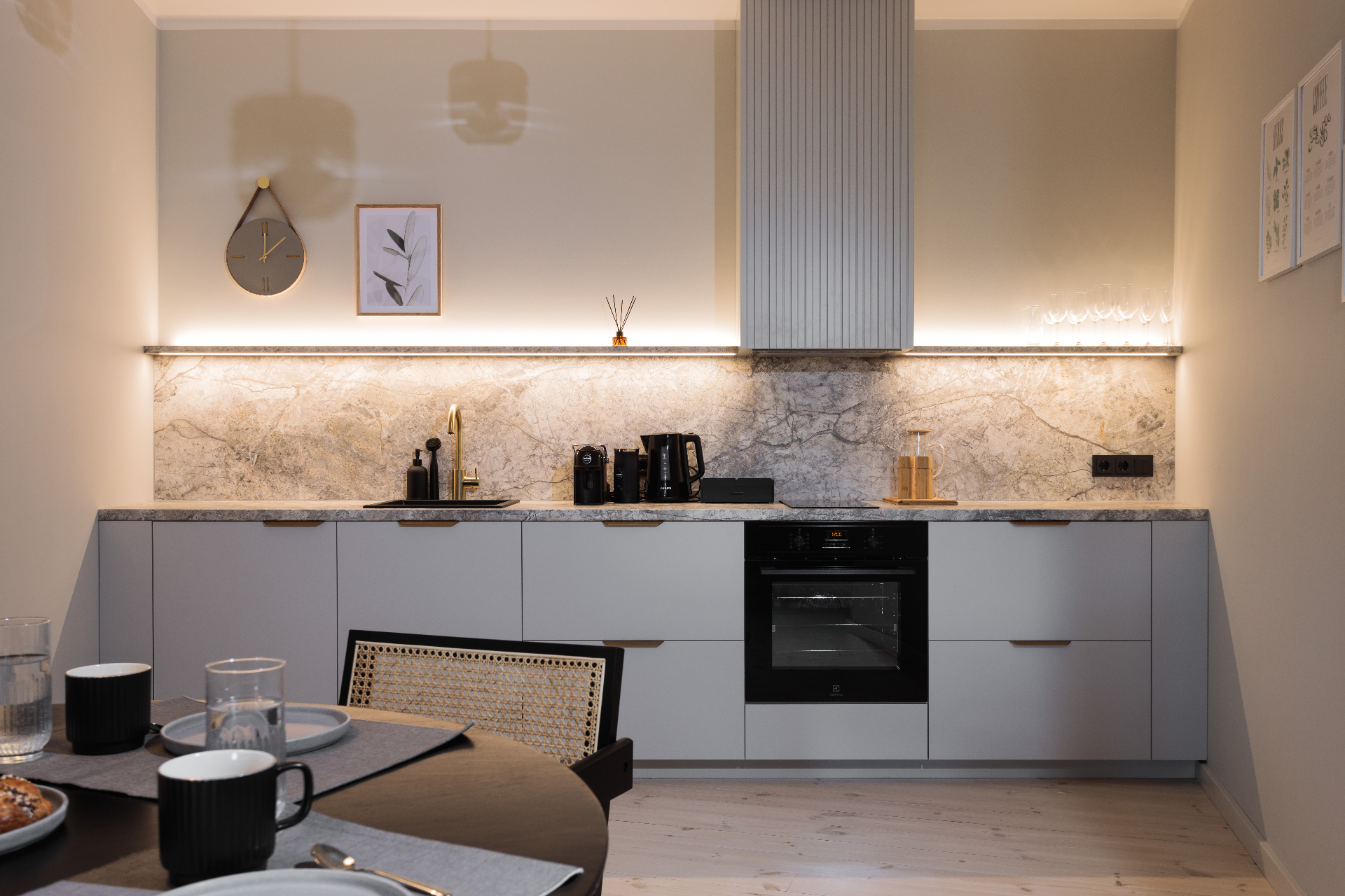 Premium apartamenta pilnībā aprīkota virtuve