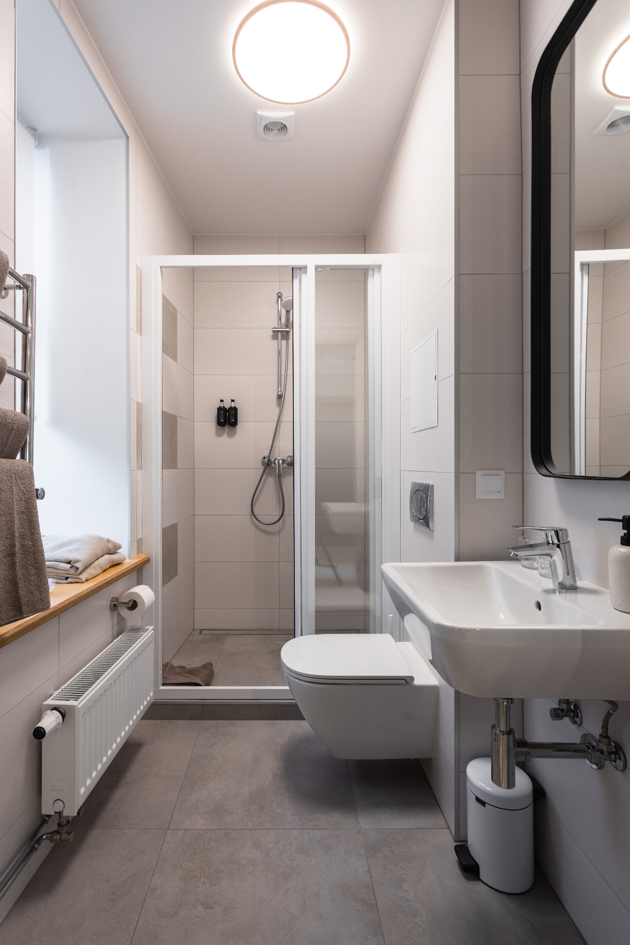 Premium apartamenta vannas istaba
